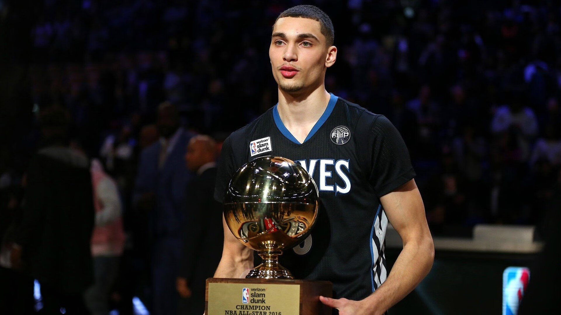 开云体育官网入口-未来联盟：沉浸式虚拟比赛塑造新娱乐生态，未来lol