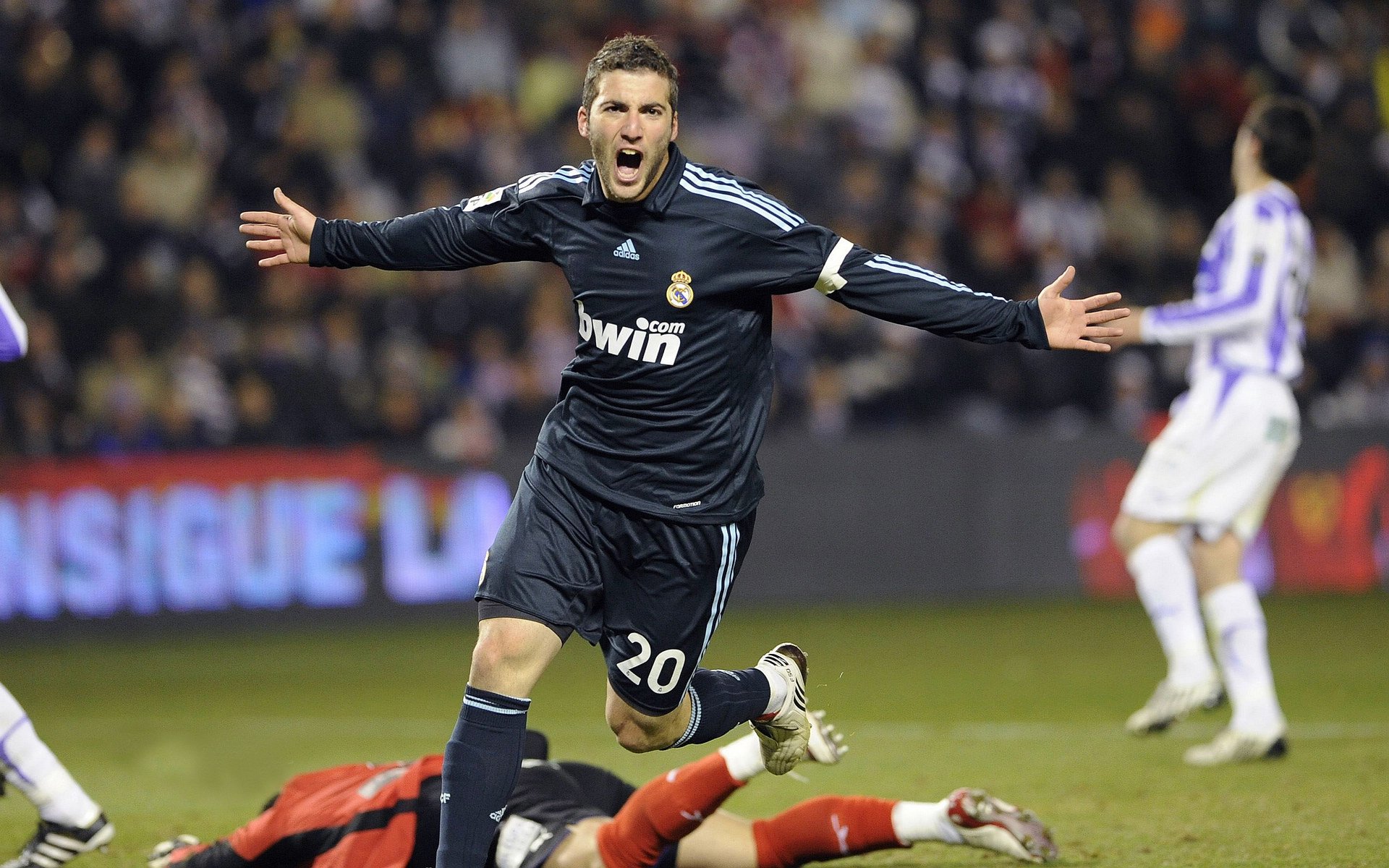 获胜的秘密：WRC冠军车手的训练秘籍，wrc获得冠军最多的